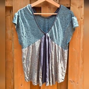 HANDMADE Green Empire Waist Loose Fit Tee w Cap Sleeve, Small Medium